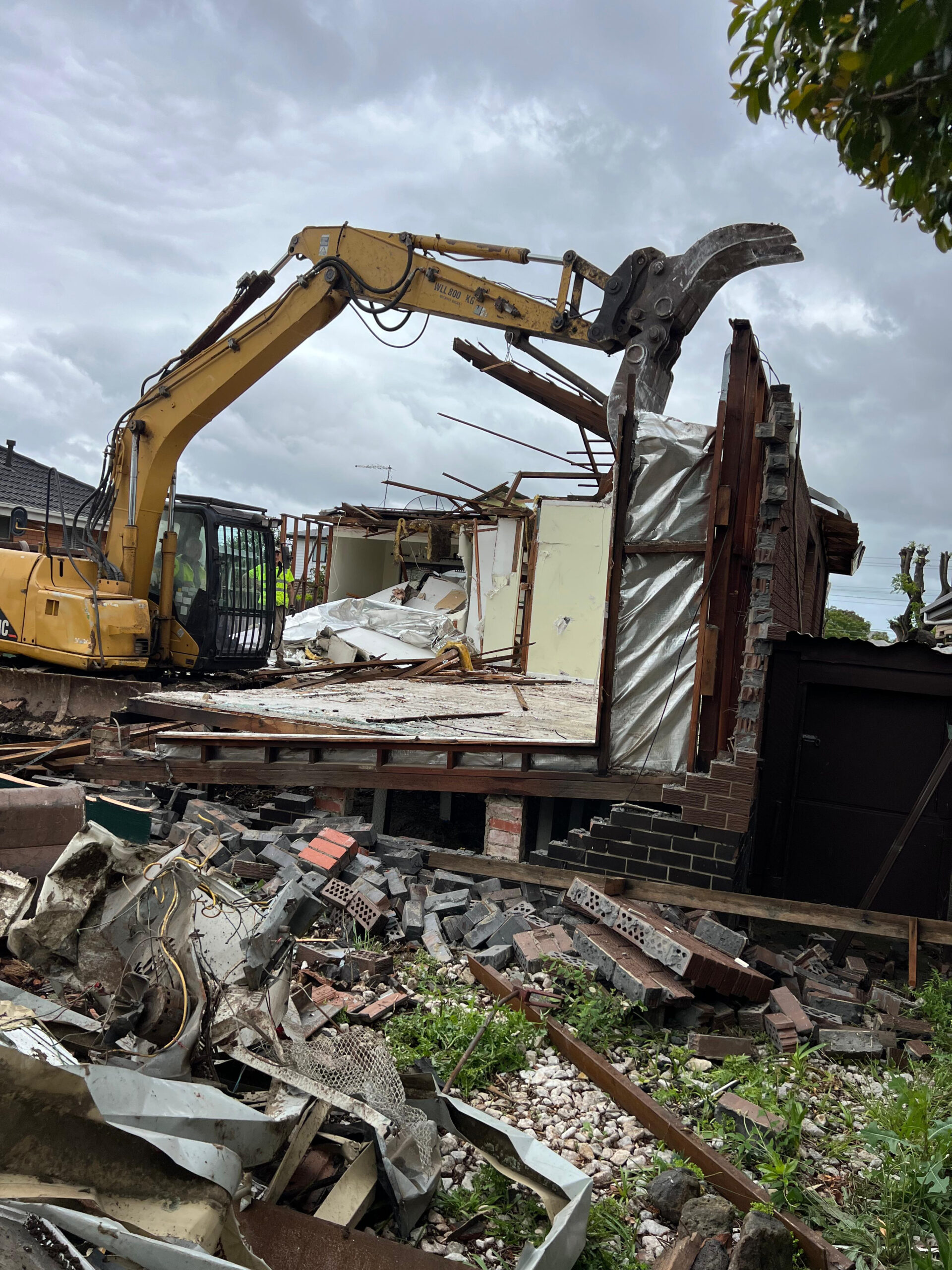 House Demolition Yarra Glen 